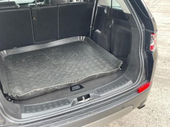 Land Rover Discovery Sport 2.0 TD4 SE Tech SUV 5dr Diesel Auto 4WD Euro 6 (s/s) (180 ps)