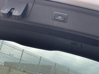 Audi Q3 2.0 TDI S line SUV 5dr Diesel S Tronic quattro Euro 6 (s/s) (184