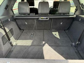 Land Rover Discovery 3.0 TD V6 First Edition Auto 4WD Euro 6 (s/s) 5dr