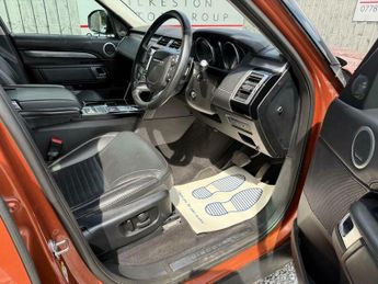 Land Rover Discovery 3.0 TD V6 First Edition Auto 4WD Euro 6 (s/s) 5dr