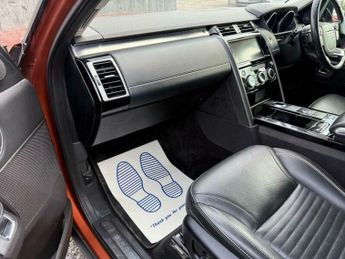 Land Rover Discovery 3.0 TD V6 First Edition Auto 4WD Euro 6 (s/s) 5dr