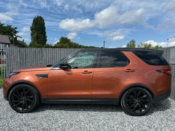 Land Rover Discovery 3.0 TD V6 First Edition Auto 4WD Euro 6 (s/s) 5dr