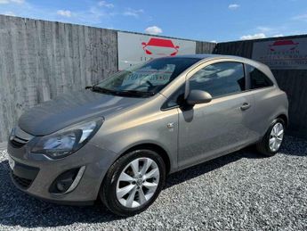 Vauxhall Corsa 1.2 16V Excite Euro 5 3dr (A/C)