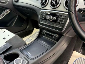 Mercedes-Benz C Class 2.1 GLA220 CDI AMG Line 7G-DCT 4MATIC Euro 6 (s/s) 5dr
