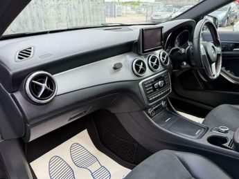 Mercedes-Benz C Class 2.1 GLA220 CDI AMG Line 7G-DCT 4MATIC Euro 6 (s/s) 5dr