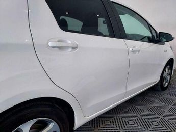 Toyota Yaris 1.5 VVT-h Icon E-CVT Euro 6 5dr