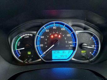 Toyota Yaris 1.5 VVT-h Icon E-CVT Euro 6 5dr