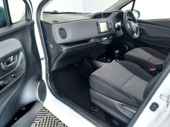 Toyota Yaris 1.5 VVT-h Icon E-CVT Euro 6 5dr