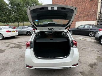 Toyota Auris 1.8 VVT-h Excel Touring Sports CVT Euro 6 (s/s) 5dr