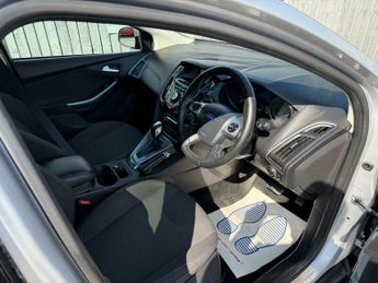 Ford Focus 1.6 Titanium Navigator Powershift Euro 5 5dr