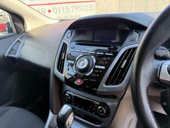 Ford Focus 1.6 Titanium Navigator Powershift Euro 5 5dr