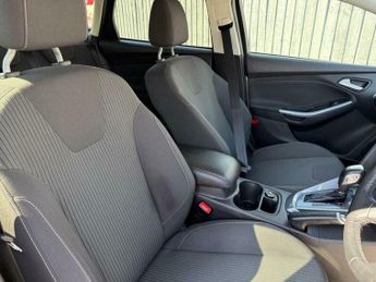 Ford Focus 1.6 Titanium Navigator Powershift Euro 5 5dr