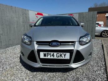 Ford Focus 1.6 Titanium Navigator Powershift Euro 5 5dr
