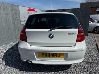 BMW 1 SERIES 2.0 120d SE Steptronic Euro 5 5dr