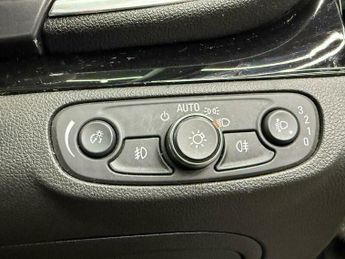 Vauxhall Mokka 1.4i Turbo Design Nav Auto Euro 6 5dr