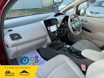 Nissan Leaf 24kWh Auto 5dr