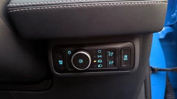 Ford Mustang BASE