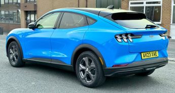 Ford Mustang BASE