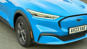 Ford Mustang BASE