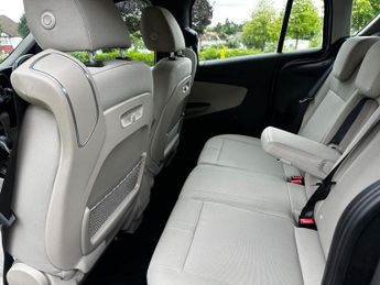 Ford B-Max 1.6 TITANIUM NAVIGATOR HPI CLEAR+ABSOLUTE STUNNING