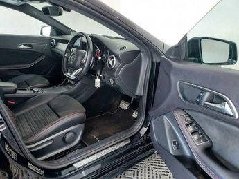 Mercedes-Benz CLA 2.1 CLA220d AMG Line Night Edition Shooting Brake 7G-DCT Euro 6 