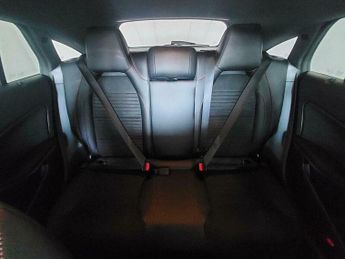 Mercedes-Benz C Class 2.1 CLA220d AMG Line Night Edition Shooting Brake 7G-DCT Euro 6 