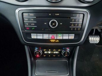 Mercedes-Benz C Class 2.1 CLA220d AMG Line Night Edition Shooting Brake 7G-DCT Euro 6 