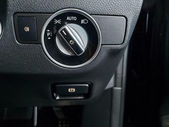Mercedes-Benz C Class 2.1 CLA220d AMG Line Night Edition Shooting Brake 7G-DCT Euro 6 