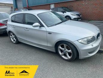 BMW 118 118d SE