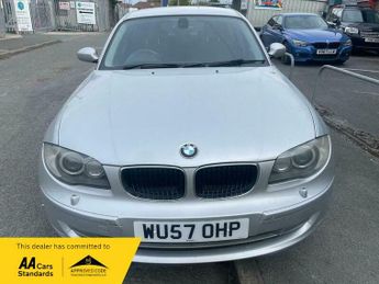 BMW 1 SERIES 118d SE