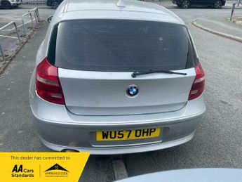 BMW 1 SERIES 118d SE