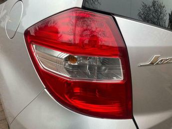 Honda Jazz 1.4 i-VTEC EX Hatchback 5dr Petrol CVT Euro 5 (99 ps)