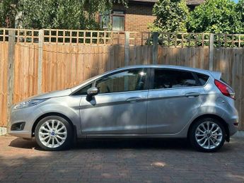 Ford Fiesta 1.0T EcoBoost Titanium X Hatchback 5dr Petrol Powershift Euro 6 