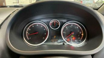 Vauxhall Corsa 1.4i 16v Design 5dr (a/c)