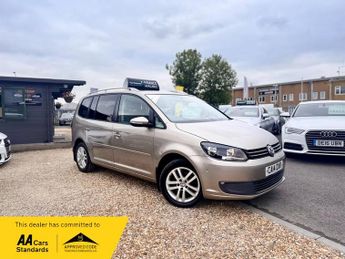 Volkswagen Touran SE TDI BLUEMOTION TECHNOLOGY