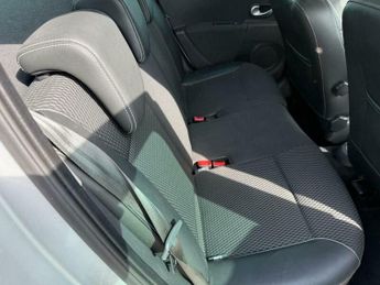 Renault Clio 1.2 TCe Privilege Euro 4 5dr