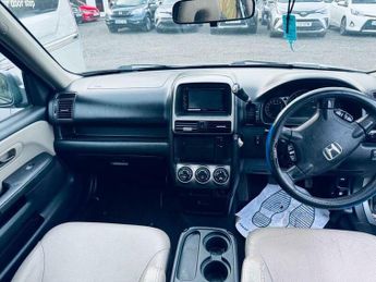 Honda CR-V 2.0 i-VTEC SE 5dr