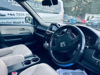 Honda CR-V 2.0 i-VTEC SE 5dr