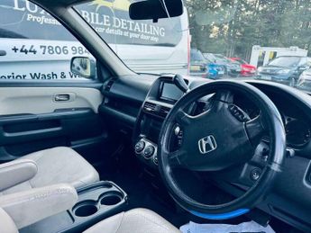 Honda CR-V 2.0 i-VTEC SE 5dr