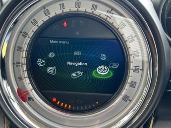 MINI Countryman COOPER S ALL4 FULL MINI SERVICE HISTORY PAN ROOF SAT/NAV FULL LE