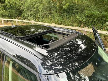 MINI Countryman COOPER S ALL4 FULL MINI SERVICE HISTORY PAN ROOF SAT/NAV FULL LE