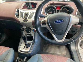 Ford Fiesta 1.4 Zetec 5dr
