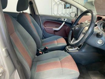 Ford Fiesta 1.4 Zetec 5dr