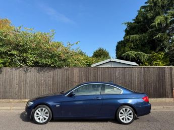 BMW 3 SERIES 330d SE