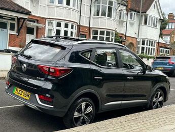 MG ZS 44.5kWh Exclusive Auto 5dr