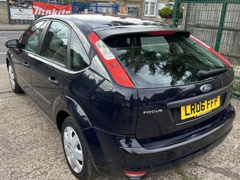 Ford Focus 1.6 LX Hatchback 5dr Petrol Automatic (184 g/km, 99 bhp)