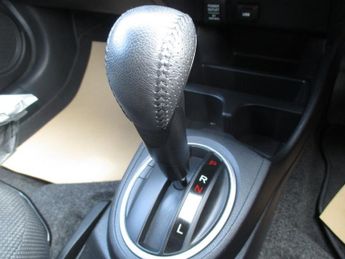 Honda Jazz I-VTEC ES PLUS