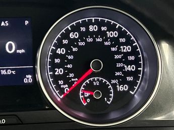 Volkswagen Golf SE NAVIGATION TSI BLUEMOTION TECHNOLOGY DSG