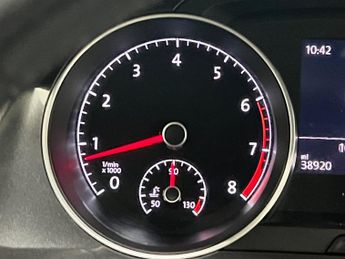 Volkswagen Golf SE NAVIGATION TSI BLUEMOTION TECHNOLOGY DSG