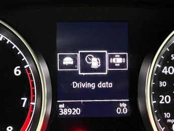 Volkswagen Golf SE NAVIGATION TSI BLUEMOTION TECHNOLOGY DSG